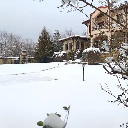 Jurta Villa