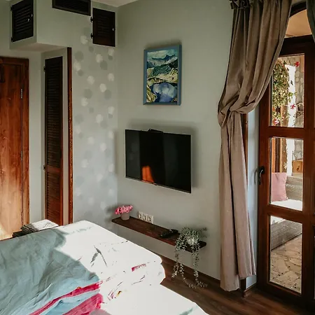 וילה Jurta Avren