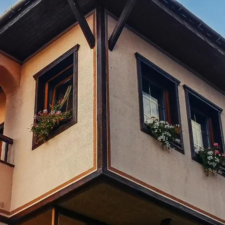 Jurta וילה Avren